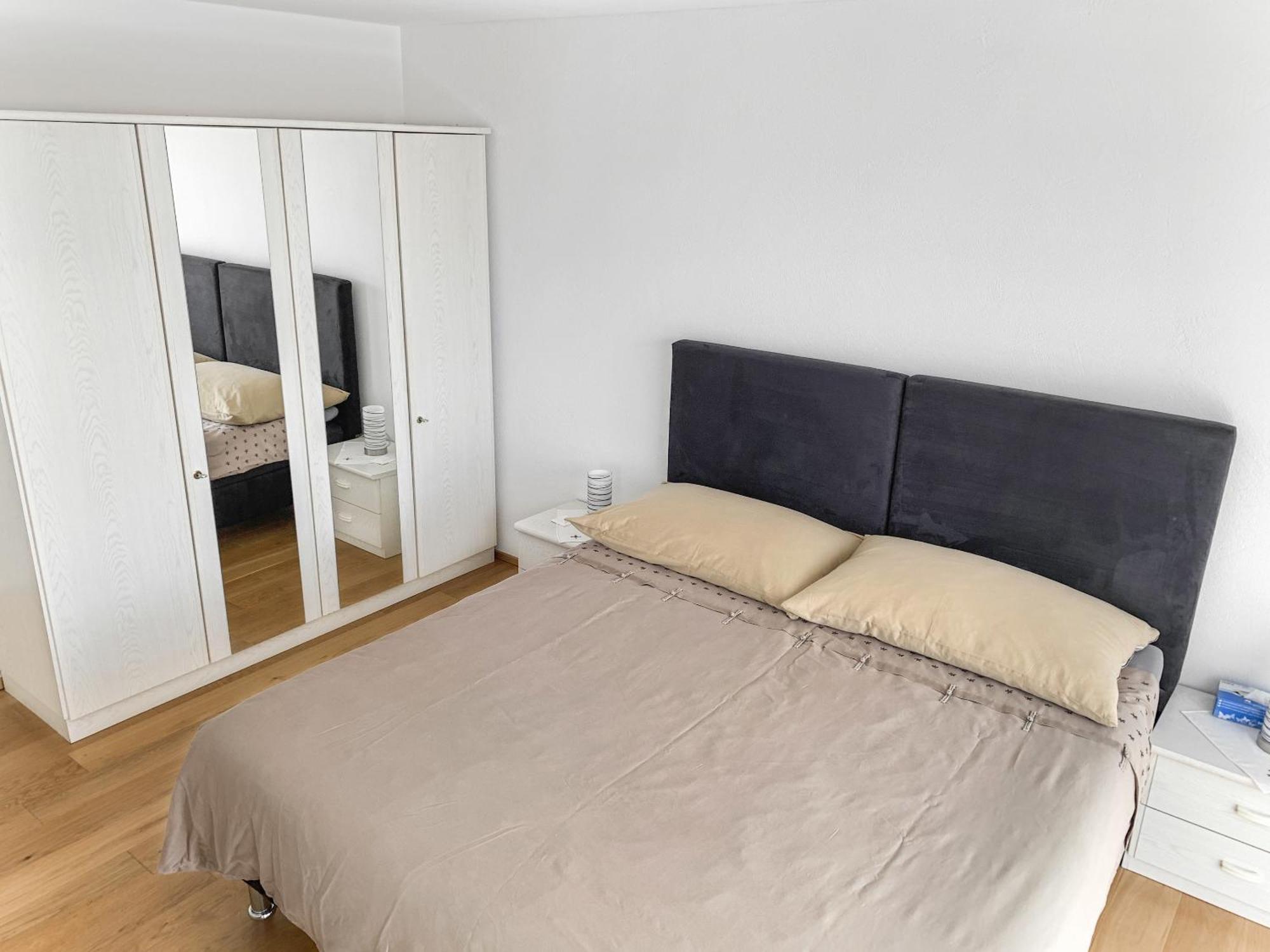 Haus Zur Lilie Hotel Hinwil Exterior foto